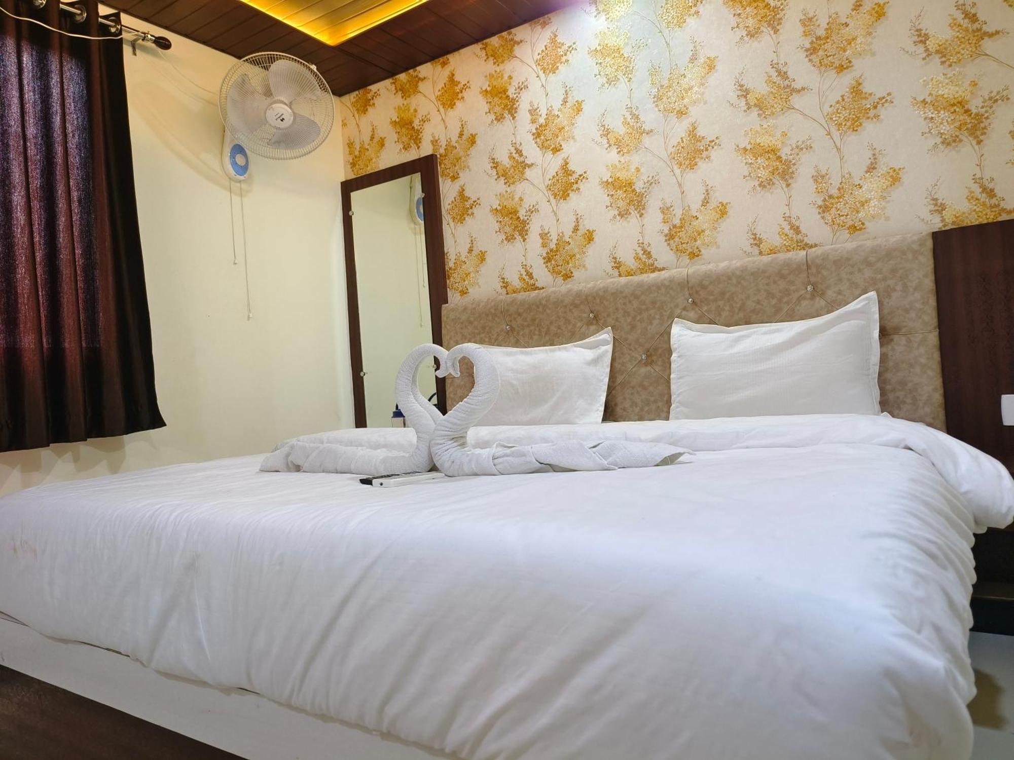 Hotel Jain Shree ウッジャイン エクステリア 写真
