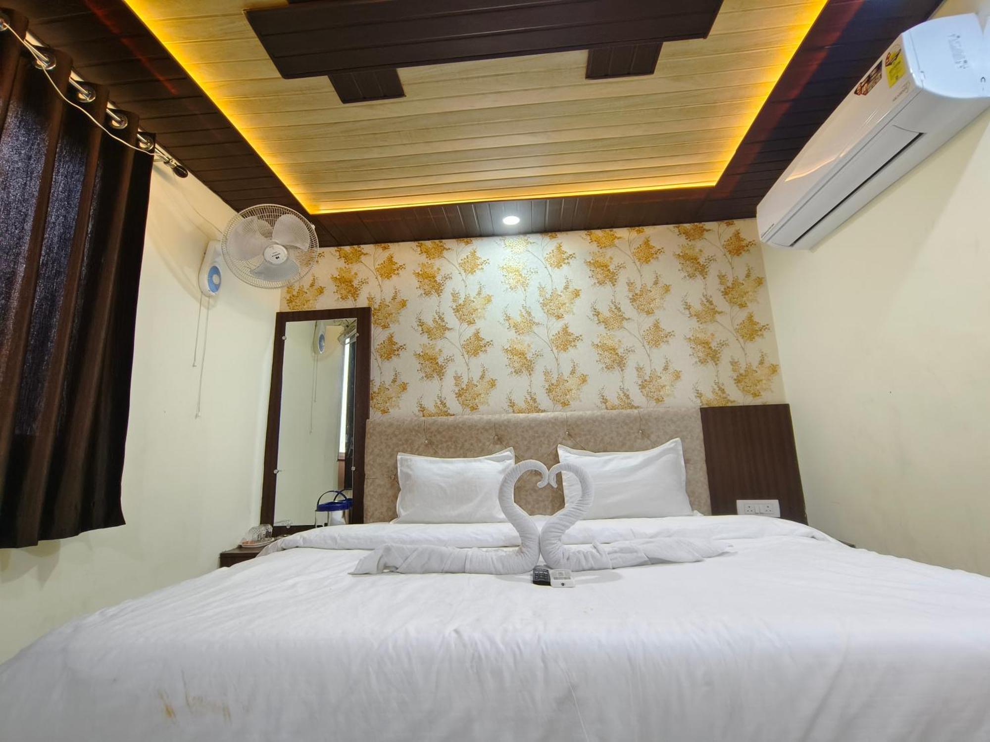 Hotel Jain Shree ウッジャイン エクステリア 写真