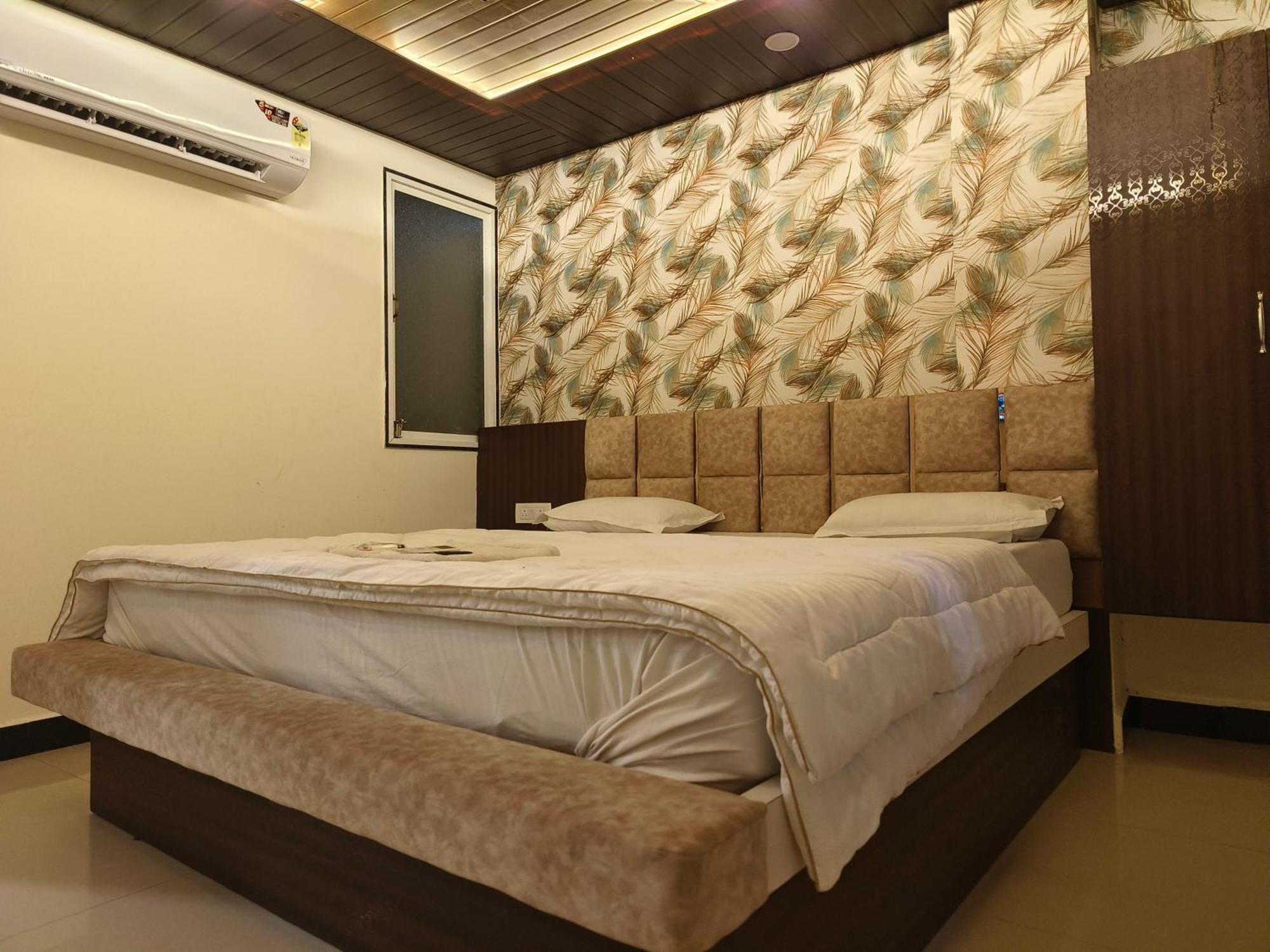 Hotel Jain Shree ウッジャイン エクステリア 写真